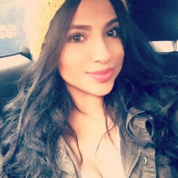 💁🏻♀️ MEET THE POSHER 💁🏻♀️ - Picture 7 of 7